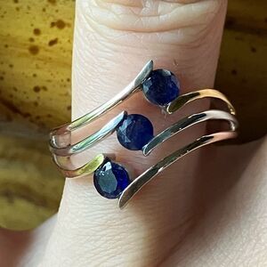 Masoala Sapphire Sterling Silver Ring Size 8.75